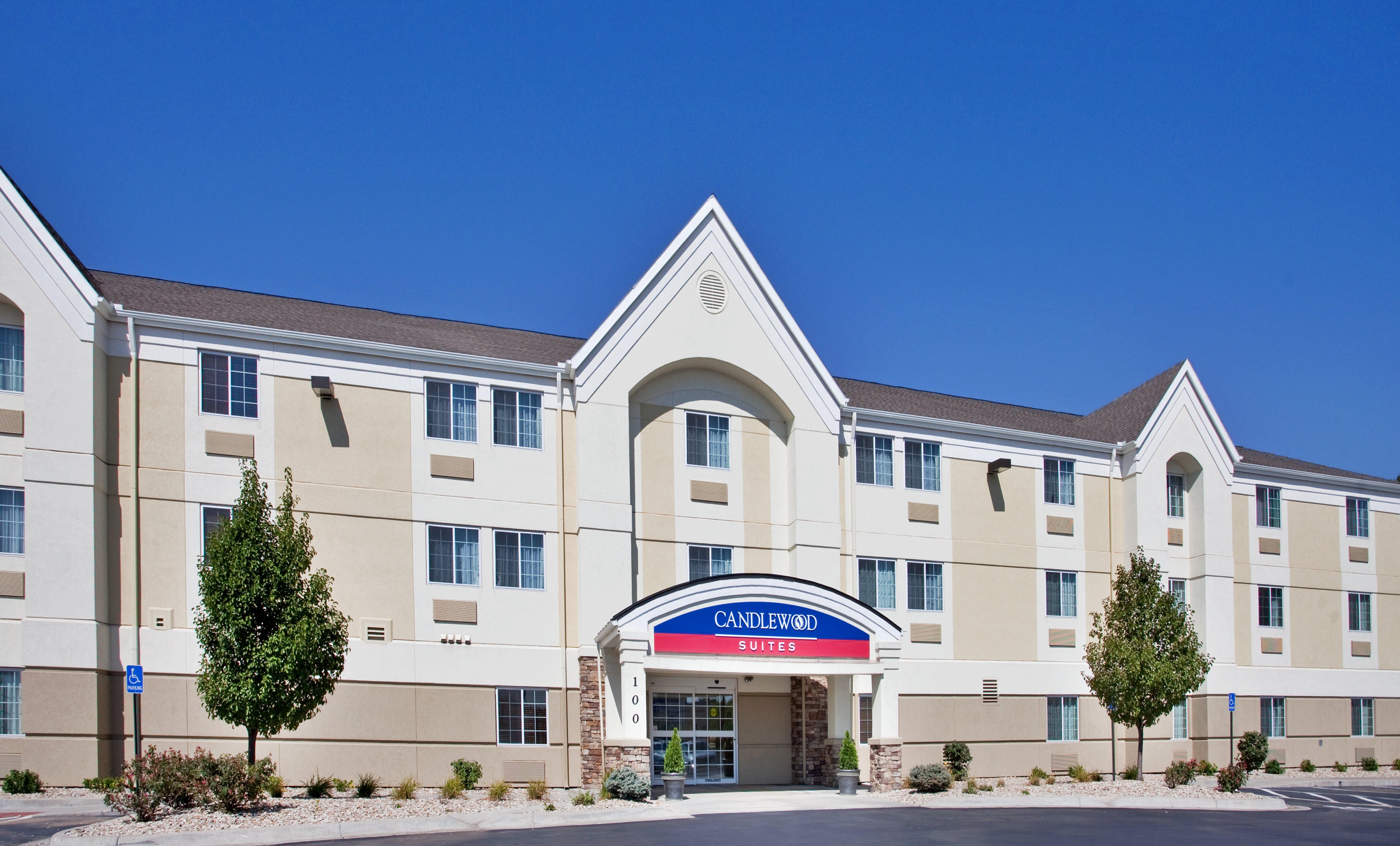 Candlewood Suites Junction City - Ft. Riley By Ihg Ngoại thất bức ảnh