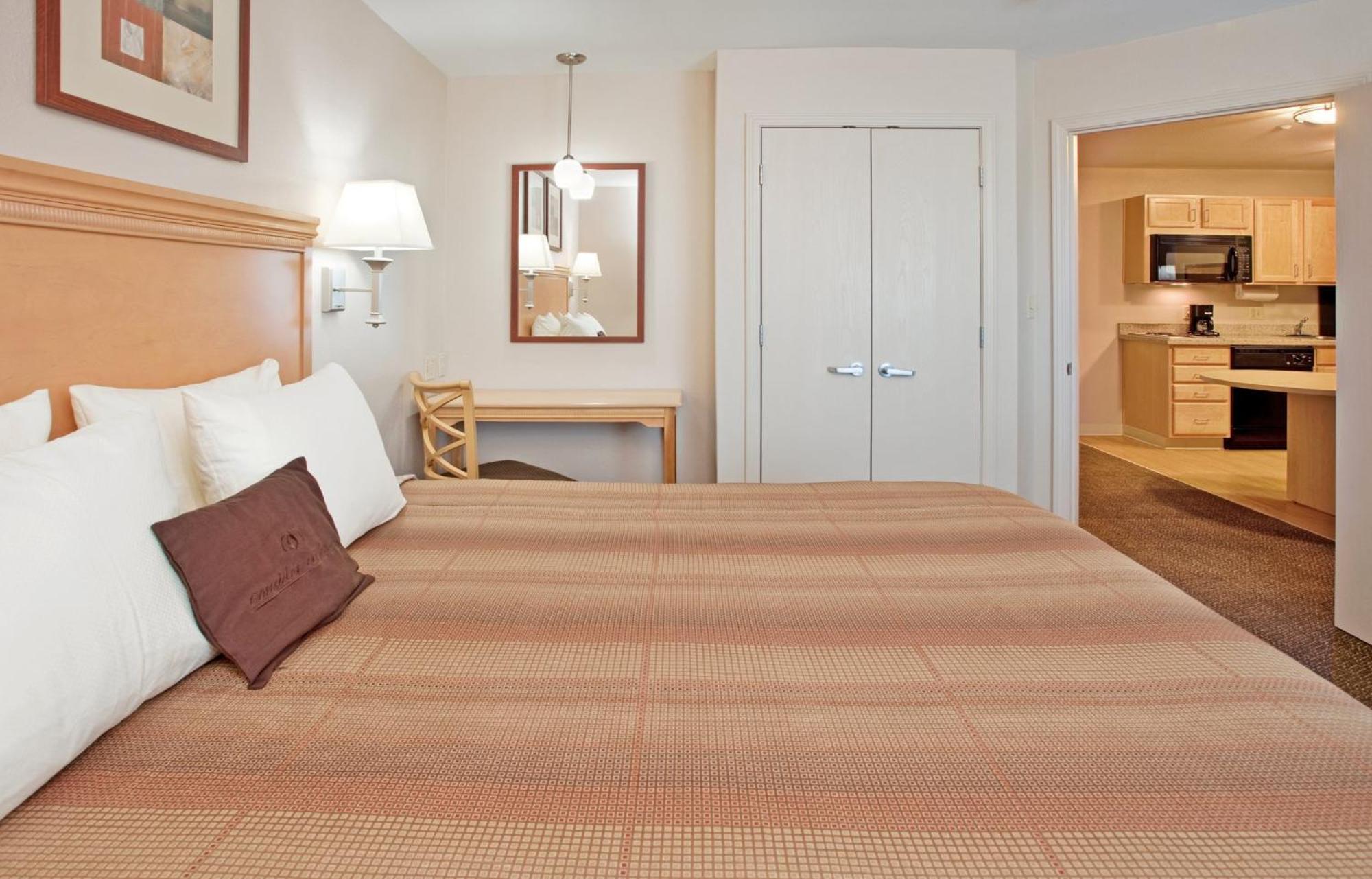Candlewood Suites Junction City - Ft. Riley By Ihg Ngoại thất bức ảnh
