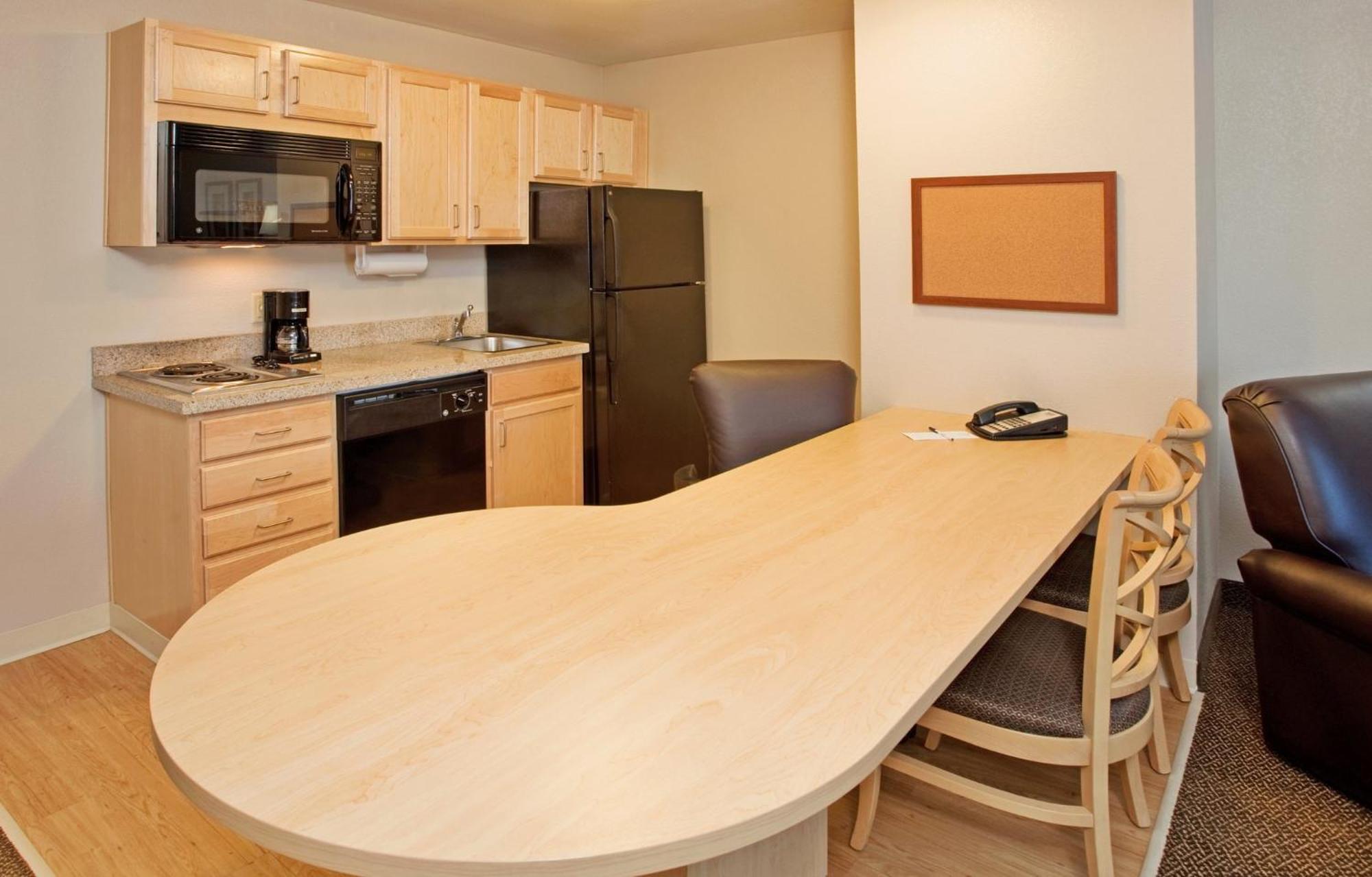 Candlewood Suites Junction City - Ft. Riley By Ihg Ngoại thất bức ảnh
